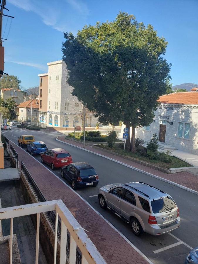 Apartment Bina Τίβατ Εξωτερικό φωτογραφία