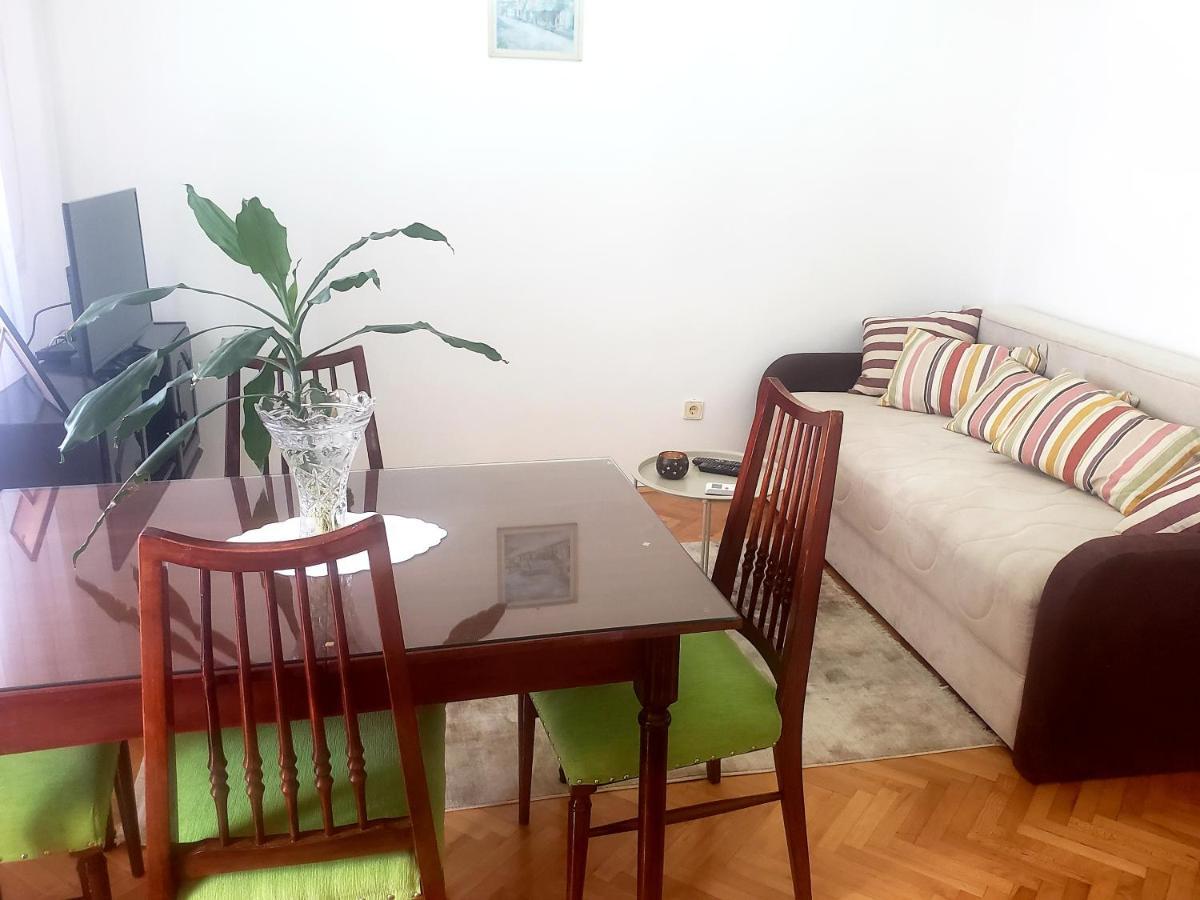 Apartment Bina Τίβατ Εξωτερικό φωτογραφία