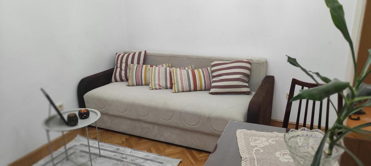 Apartment Bina Τίβατ Εξωτερικό φωτογραφία