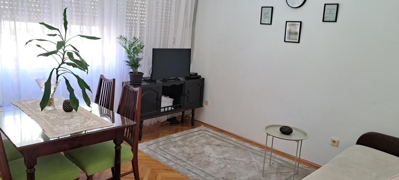 Apartment Bina Τίβατ Εξωτερικό φωτογραφία