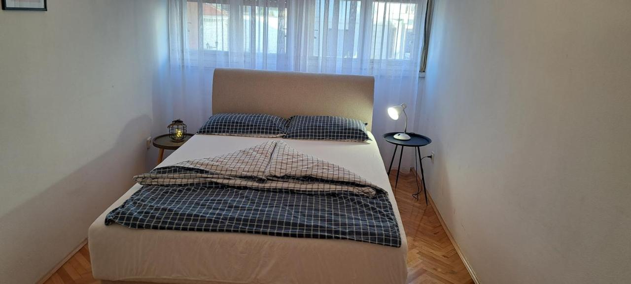 Apartment Bina Τίβατ Εξωτερικό φωτογραφία