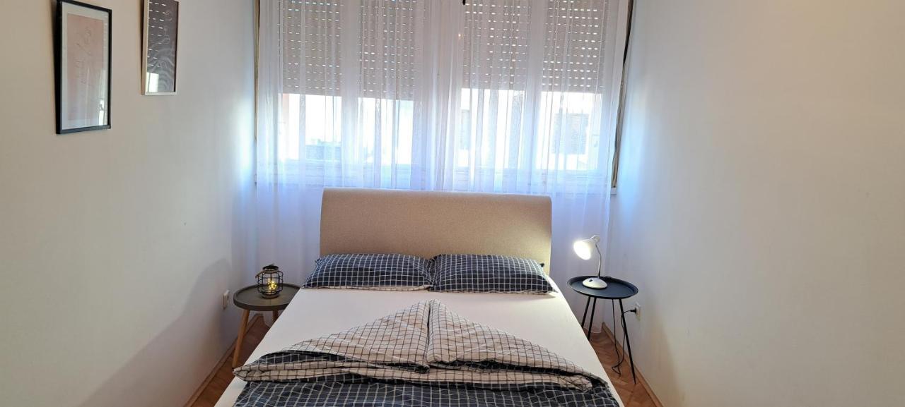 Apartment Bina Τίβατ Εξωτερικό φωτογραφία